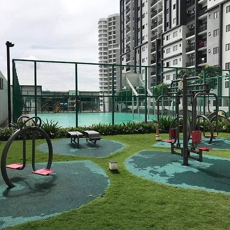 Ss Condostay Residensi Lili, Nilai Nearby Klia, Usim - Infinity Pool, Wifi, Smart Tv Buitenkant foto