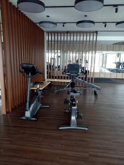 Ss Condostay Residensi Lili, Nilai Nearby Klia, Usim - Infinity Pool, Wifi, Smart Tv Buitenkant foto